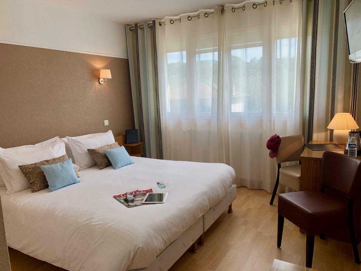 Hotel Brun Saint-Lattier Eksteriør bilde